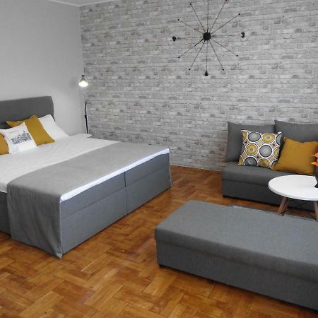Ares Apartments Przemyśl Extérieur photo