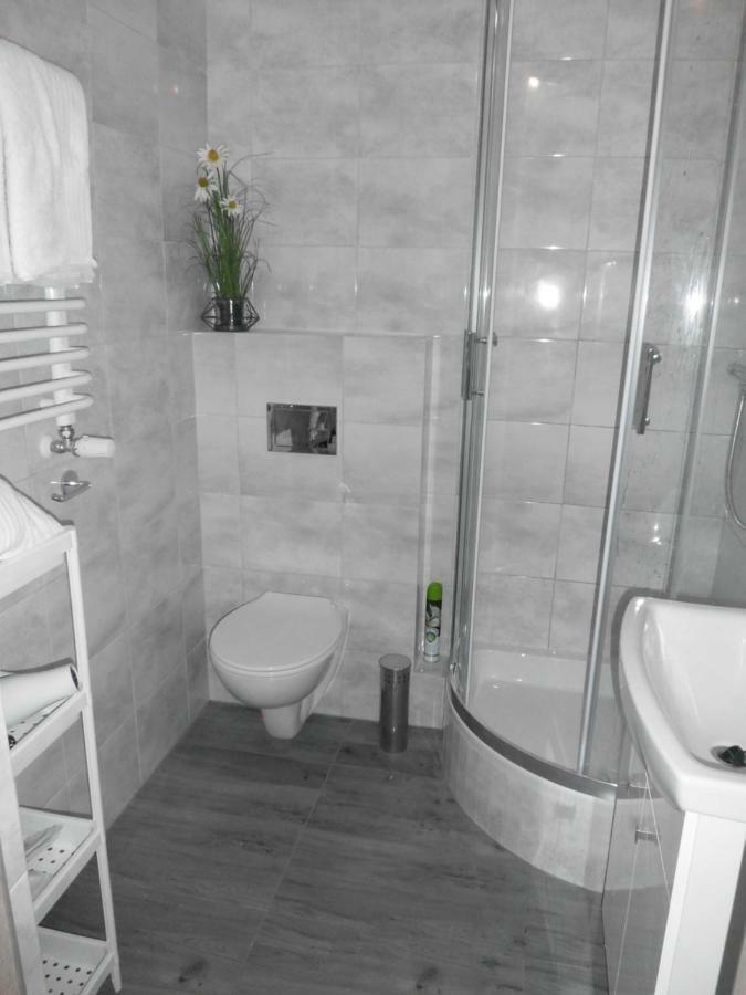 Ares Apartments Przemyśl Extérieur photo
