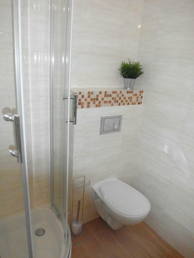 Ares Apartments Przemyśl Extérieur photo
